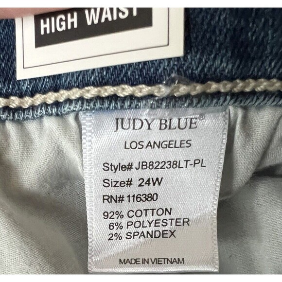 Judy Blue Medium Wash Button Fly High Waist Boyfriend Jeans Plus Size 24W NWT - Picture 5 of 7